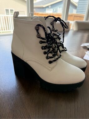 White Lace-Up Platform Ankle Boots - Women's Fashion Heels